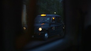 London-cab-at-night1